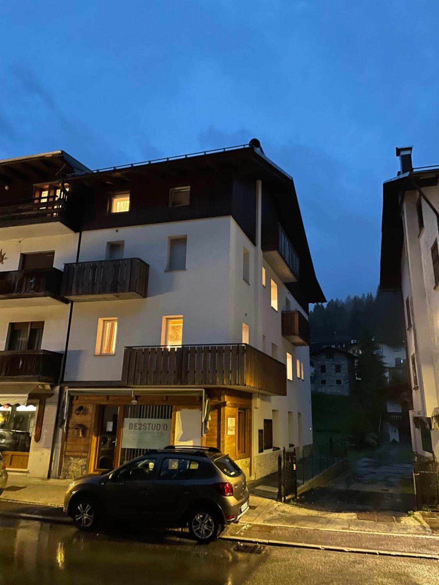 Appartamenti Zia Concetta Santo Stefano Di Cadore Luaran gambar